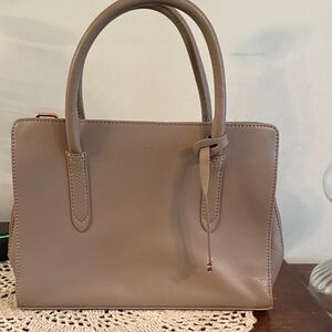 Radley of London Elegant Taupe Handbag with